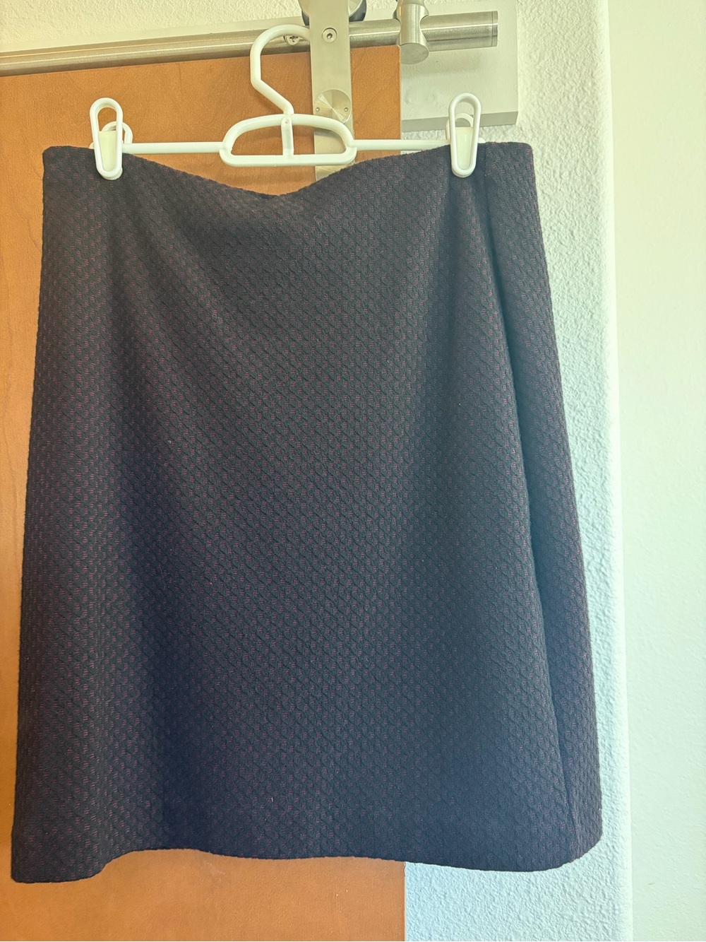 Banana Republic Black Textured Pencil Skirt